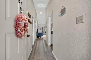 11511 113th St, Seminole, FL 33778 - Photo 3