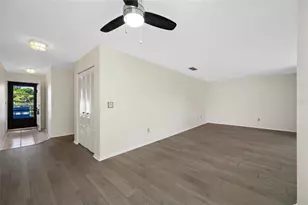 5970 80th St N, Saint Petersburg, FL 33709 - Photo 9