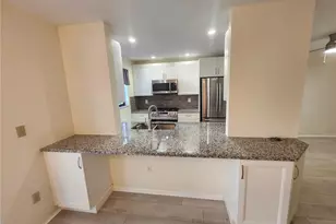 5970 80th St N, Saint Petersburg, FL 33709 - Photo 9