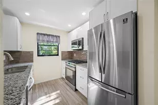 5970 80th St N, Saint Petersburg, FL 33709 - Photo 13