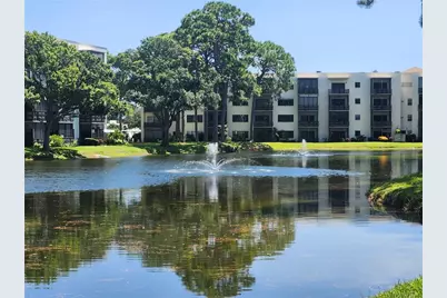 5970 80th Street N #409, Saint Petersburg, FL 33709 - Photo 3