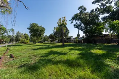 5020 Tangerine Avenue S, Gulfport, FL 33707 - Photo 15