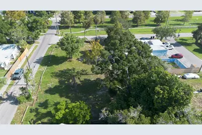 5020 Tangerine Avenue S, Gulfport, FL 33707 - Photo 17