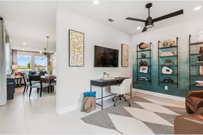 751 Maldives Trail, Sarasota, FL 34234 - Photo 9