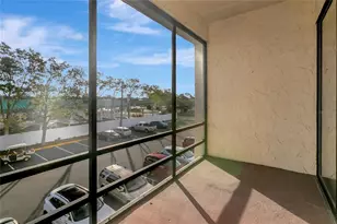 14130 Rosemary Ln, Largo, FL 33774 - Photo 29
