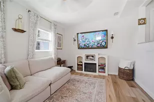 4120 Burlington Ave N, Saint Petersburg, FL 33713 - Photo 9