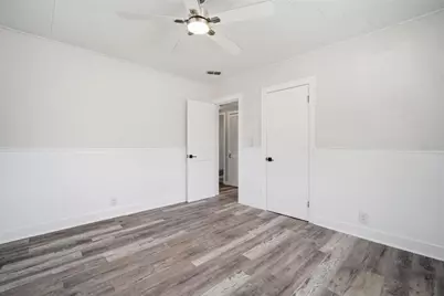 4120 Burlington Avenue N, Saint Petersburg, FL 33713 - Photo 31
