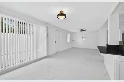 5517 Gulfport Boulevard S #5519/2, Gulfport, FL 33707 - Photo 3