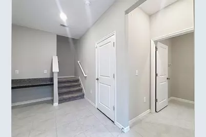 14357 Easy Goer Street, Sun City Center, FL 33573 - Photo 9
