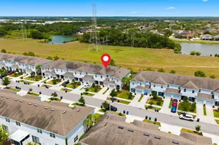 7052 Grand Elm Dr, Riverview, FL 33578 - Photo 3