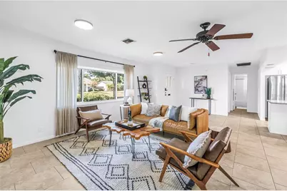 109 34th Avenue N, Saint Petersburg, FL 33704 - Photo 3