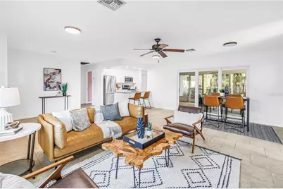 109 34th Avenue N, Saint Petersburg, FL 33704 - Photo 9
