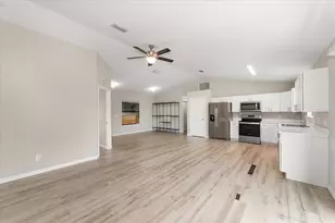 2710 70th St W, Lehigh Acres, FL 33971 - Photo 11