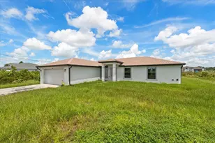 2710 70th St W, Lehigh Acres, FL 33971 - Photo 3