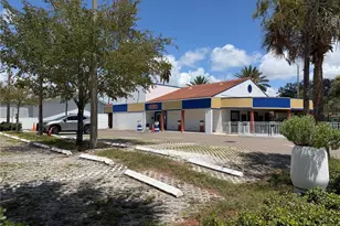 1501 Clearwater Largo Road N, Largo, FL 33770 - Photo 9