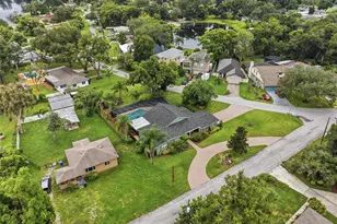 1216 S Pine Lake Dr, Tampa, FL 33612 - Photo 43