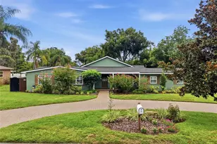 1216 S Pine Lake Dr, Tampa, FL 33612 - Photo 1