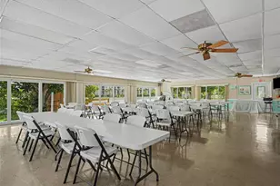 4023 Lake Bayshore Dr, Bradenton, FL 34205 - Photo 39