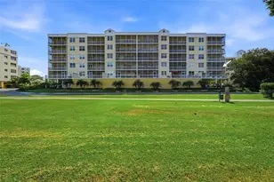 1200 Country Club Dr, Largo, FL 33771 - Photo 3