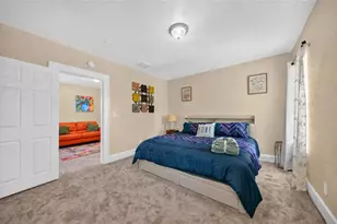 1615 14th St S, Saint Petersburg, FL 33705 - Photo 5