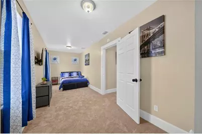 1615 14th Street S, Saint Petersburg, FL 33705 - Photo 13