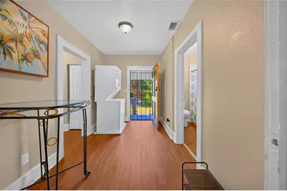 1615 14th Street S, Saint Petersburg, FL 33705 - Photo 9