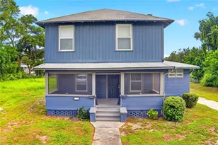 1615 14th St S, Saint Petersburg, FL 33705 - Photo 1