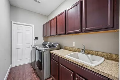 19711 Wellington Manor Boulevard, Lutz, FL 33549 - Photo 25