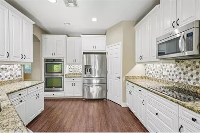 19711 Wellington Manor Boulevard, Lutz, FL 33549 - Photo 9