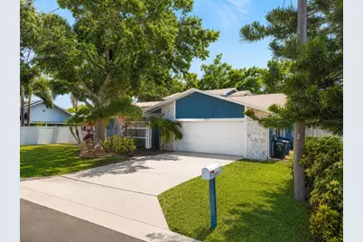 9737 135th Street, Seminole, FL 33776 - Photo 3