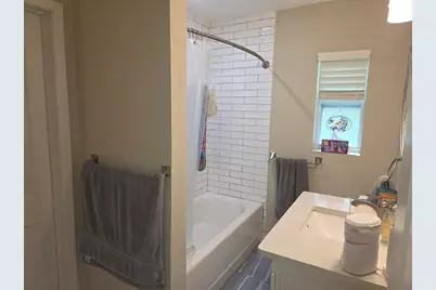 20 S Saturn Avenue, Clearwater, FL 33755 - Photo 19
