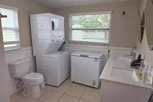 20 S Saturn Ave, Clearwater, FL 33755 - Photo 27