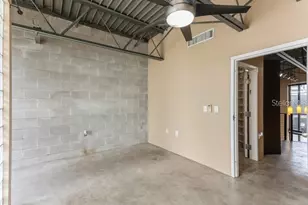 217 N 12th St, Tampa, FL 33602 - Photo 17