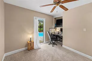 3505 W McElroy Ave, Tampa, FL 33611 - Photo 15