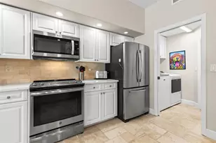 216 Hemingway Dr, Oldsmar, FL 34677 - Photo 9