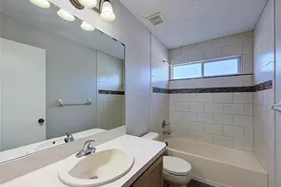27402 Coral Springs Dr, Wesley Chapel, FL 33544 - Photo 25