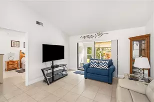 314 Knottwood Ct, Sun City Center, FL 33573 - Photo 11