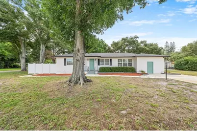 125 61st Street N, Saint Petersburg, FL 33710 - Photo 1
