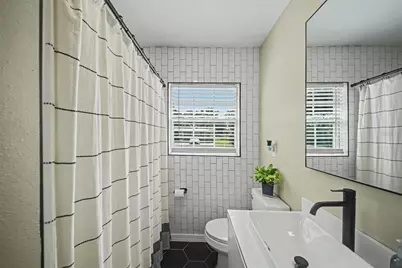 4636 W Bay Court Avenue, Tampa, FL 33611 - Photo 5