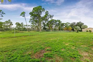 417 Villa Nueva Cir, North Port, FL 34287 - Photo 33