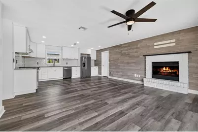 2175 43rd Avenue N, Saint Petersburg, FL 33714 - Photo 5