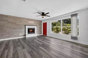 2175 43rd Ave N, Saint Petersburg, FL 33714 - Photo 3