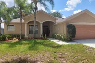 1003 Lumsden Trace Cir, Valrico, FL 33594 - Photo 1