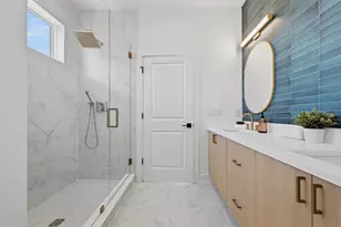 310 W Columbus Dr, Tampa, FL 33602 - Photo 17