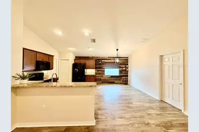 6054 Merrifield Drive, Zephyrhills, FL 33541 - Photo 9