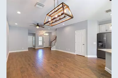 30305 Southwell Lane, Wesley Chapel, FL 33543 - Photo 13
