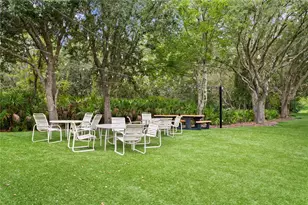 10245 Devonshire Lake Dr, Tampa, FL 33647 - Photo 35