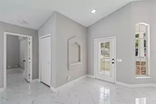 3315 Silverpond Dr, Plant City, FL 33566 - Photo 9