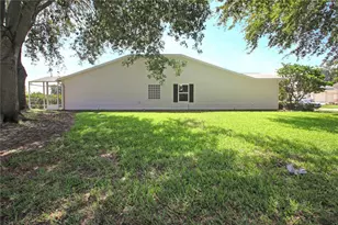 1009 Forest Breeze Path, Leesburg, FL 34748 - Photo 3