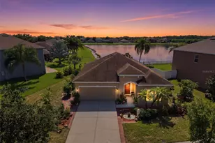 803 Parker Den Dr, Ruskin, FL 33570 - Photo 1